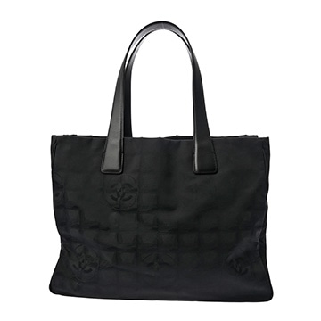 シャネル ニュートラベルライン トート MM ブラック A15991 ナイロン レディース バッグ 【中古】【bag】