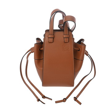 ロエベ ハンモック ドローストリングバッグ ミニ タン 314.30.V07 クラシックカーフ レディース バッグ 【中古】【bag】