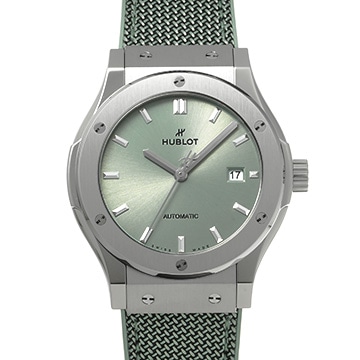 ウブロ クラシックフュージョン チタニウム セージグリーン 542.NX.891G.NR セージグリーン メンズ 時計 【中古】【wristwatch】