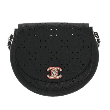 シャネル パンチング チェーンショルダー ブラック キャビアスキン レディース バッグ 【中古】【bag】